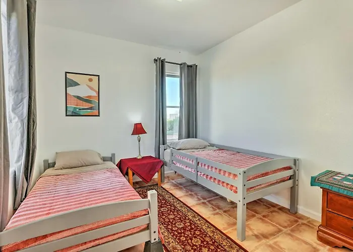 Apartment Cozy & Relaxing W/ Pool Access Eloy